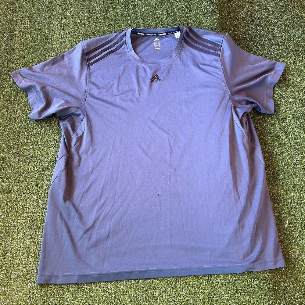 Adidas Men's Blue and Navy T-shirt